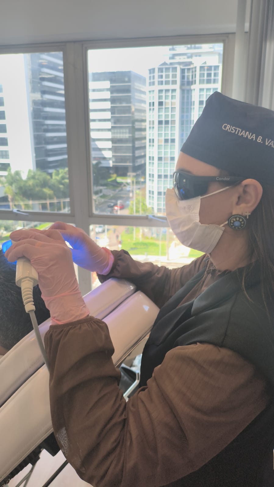 Tratamento estético facial na Dra. Cristiana Valente Estética